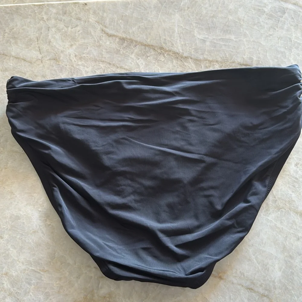 NWT $59 Kenneth Cole Women Black Solids‎ Classic Shirred Hipster